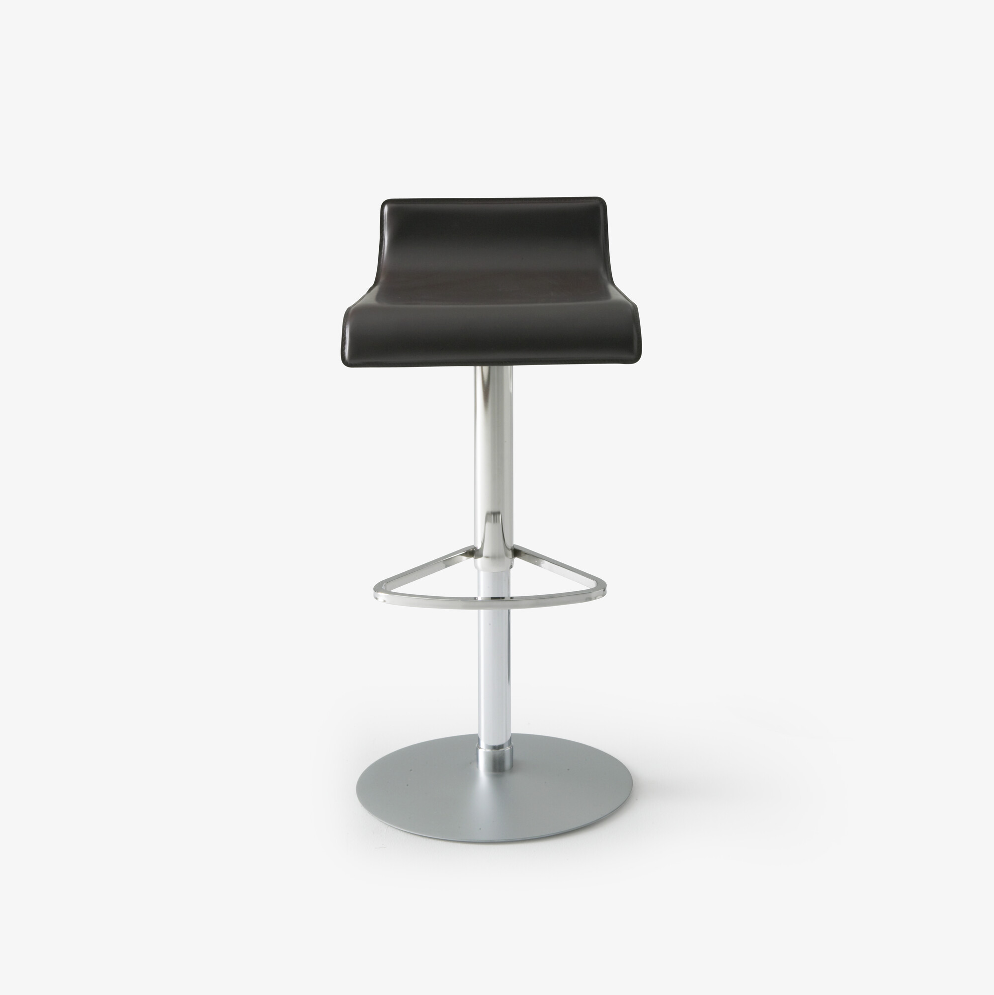 Image Stool 'synderme' leather 1