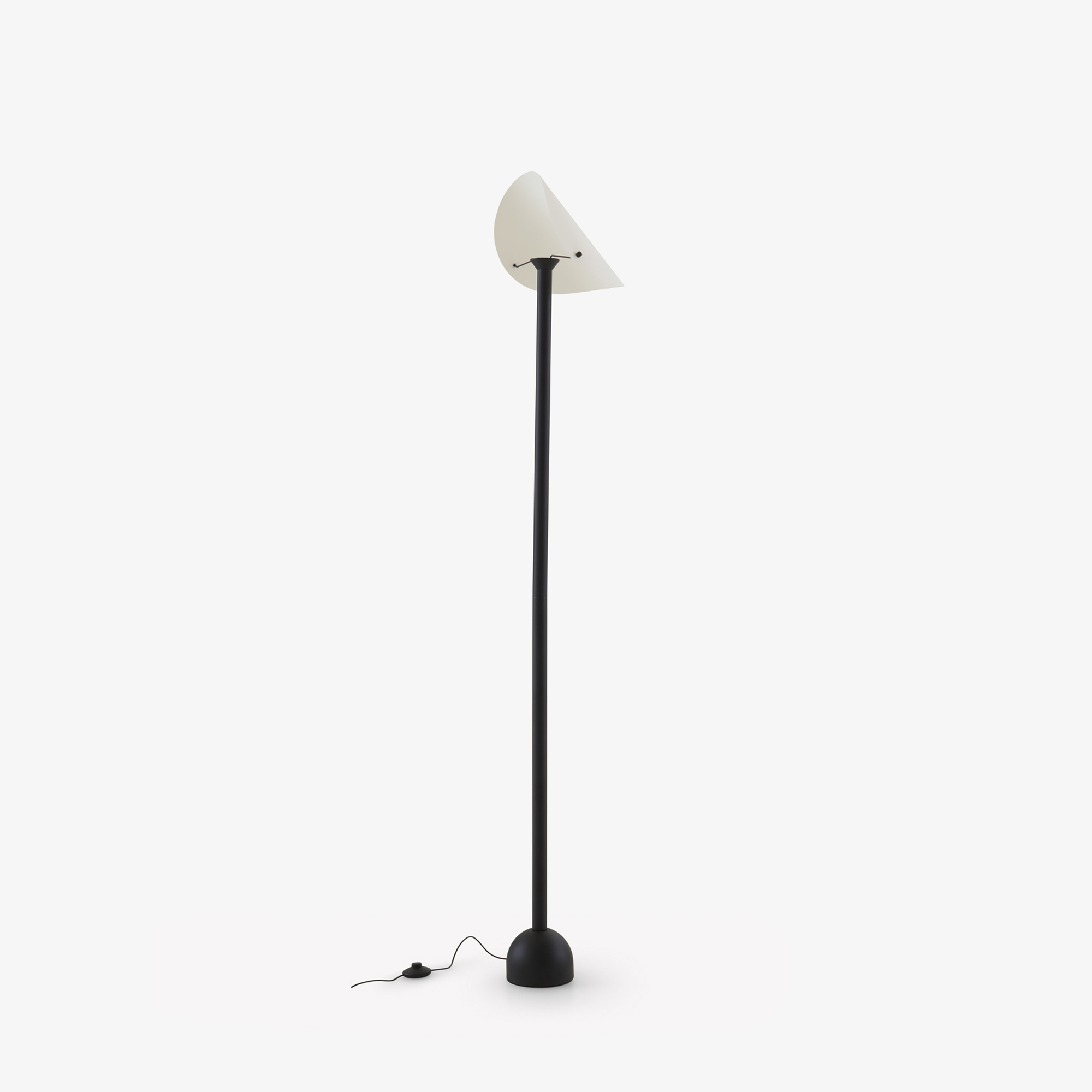 Image FLOOR LAMP  