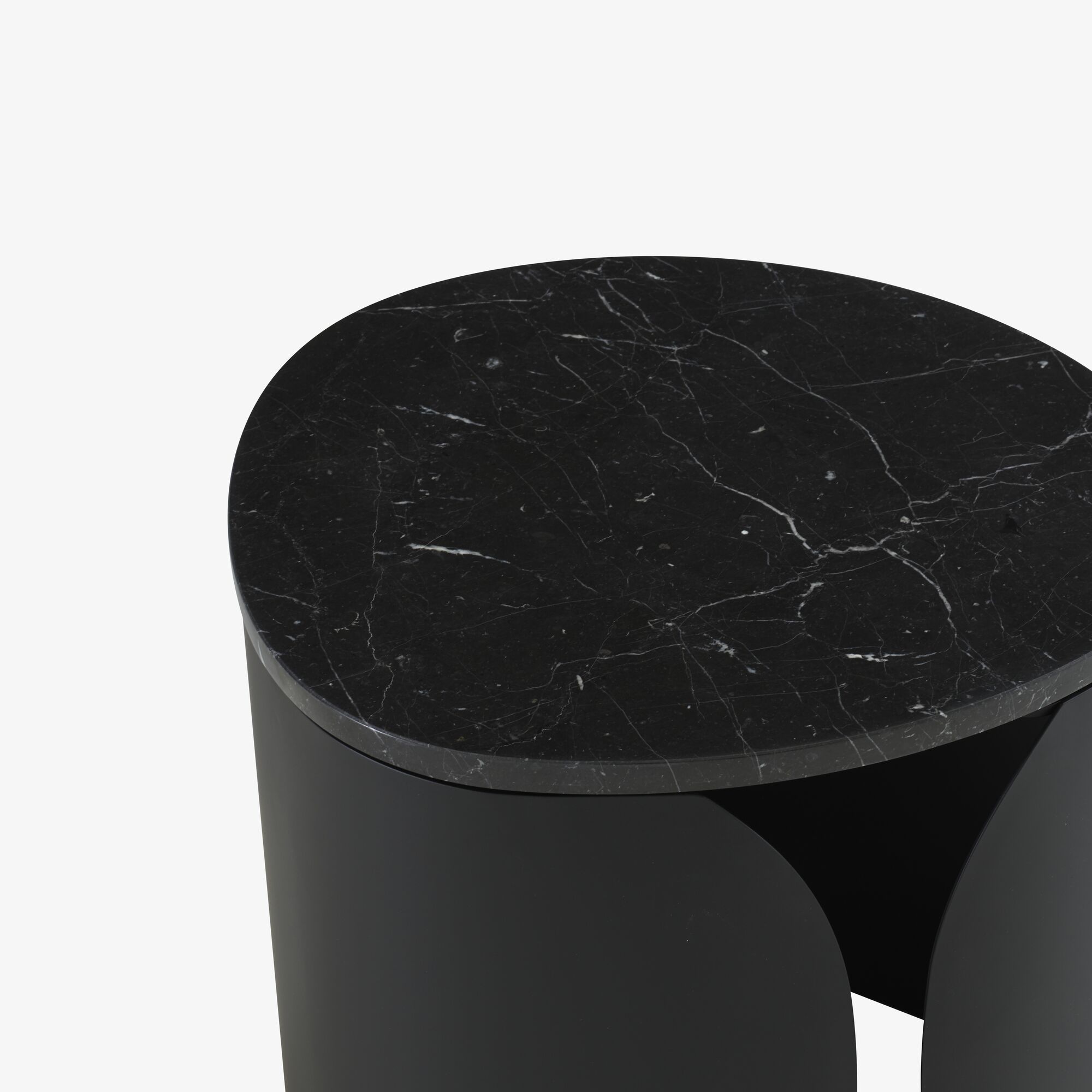 Image Occasional table bronze lacquered tempered glass  6