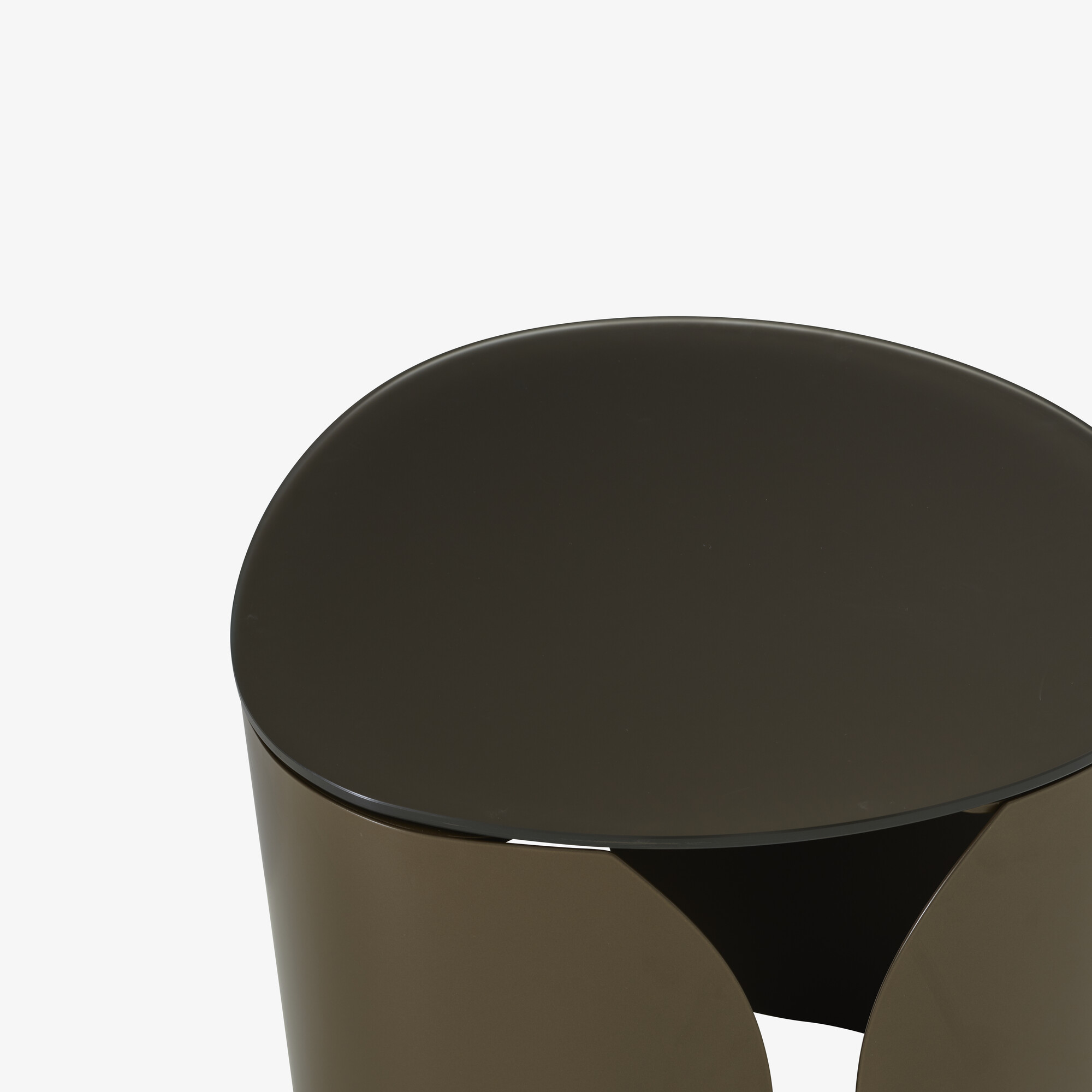 Image Occasional table bronze lacquered tempered glass  7