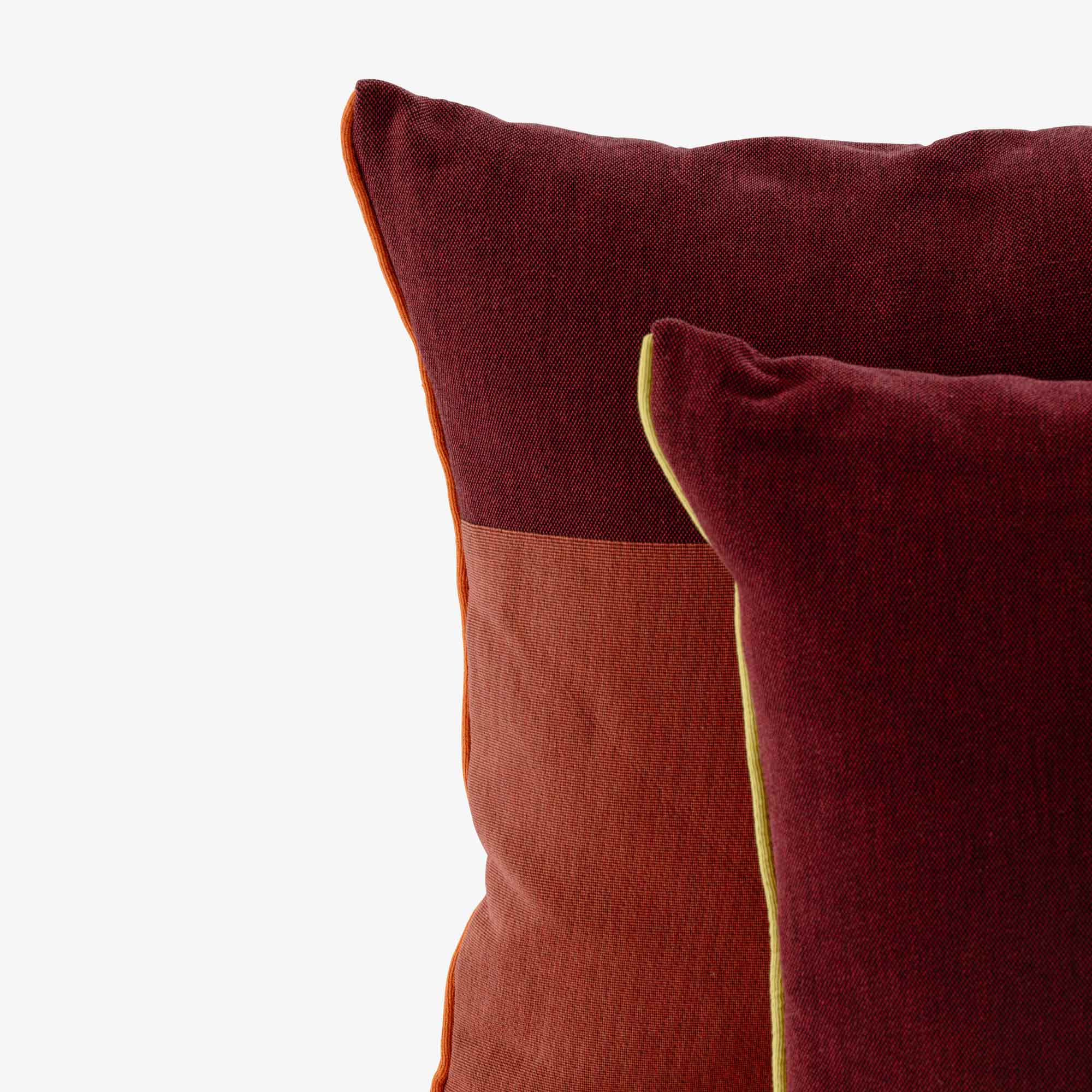 Image Cushion brique / rouge  3