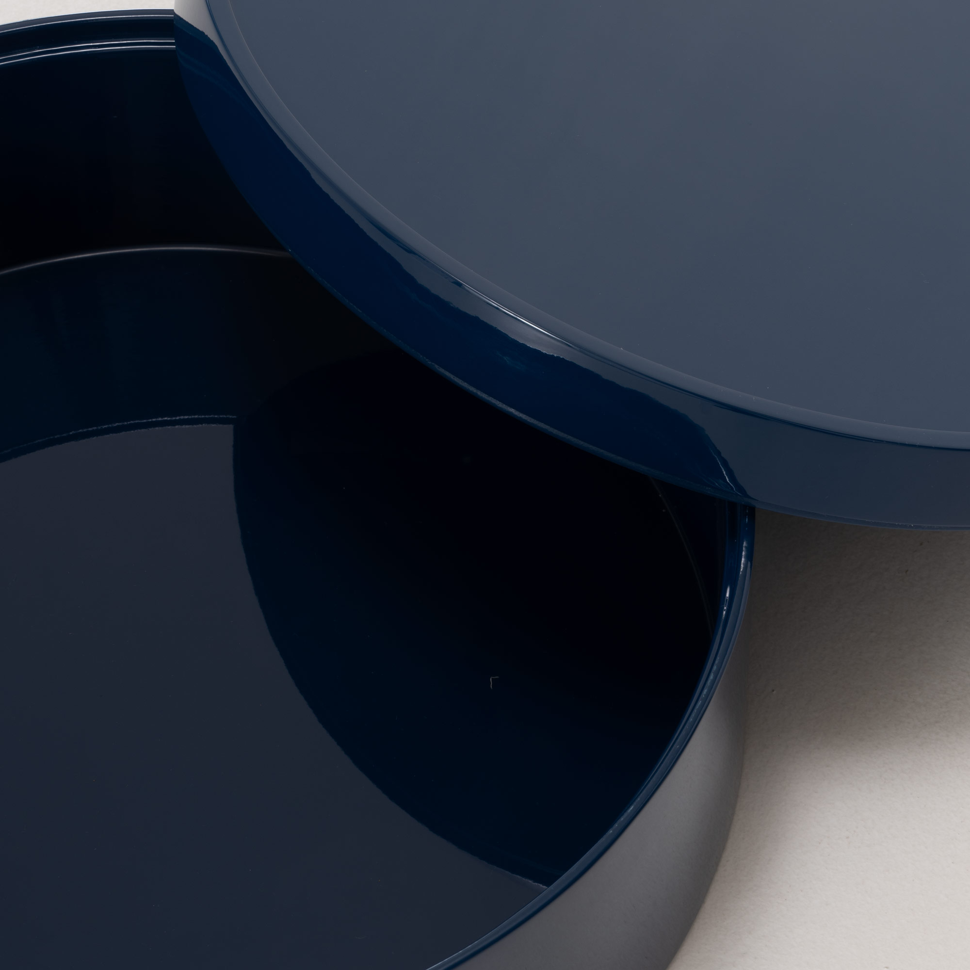 Image Storage box blue lacquer  3