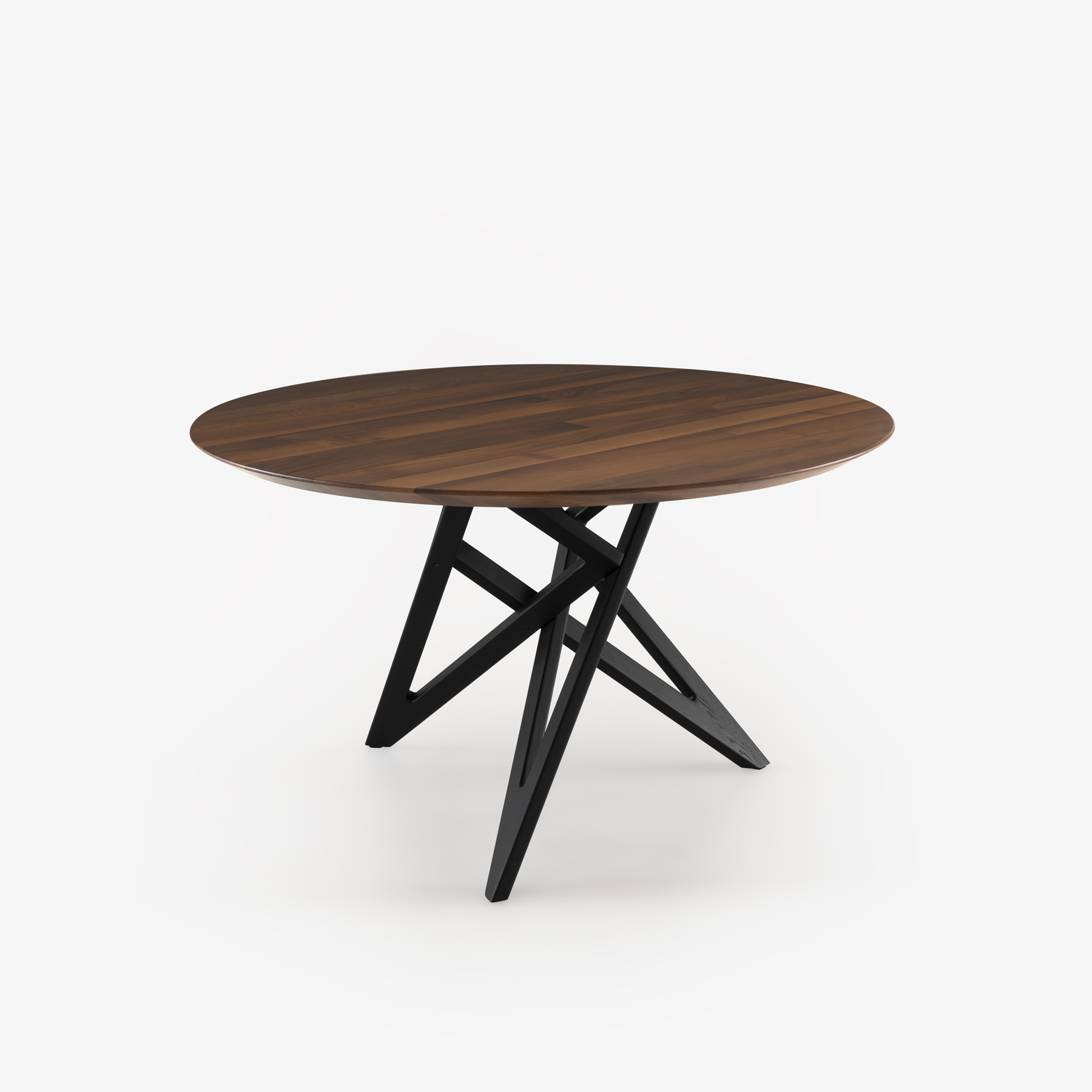 Image Table de repas - ronde piétement frêne teinté noir  1
