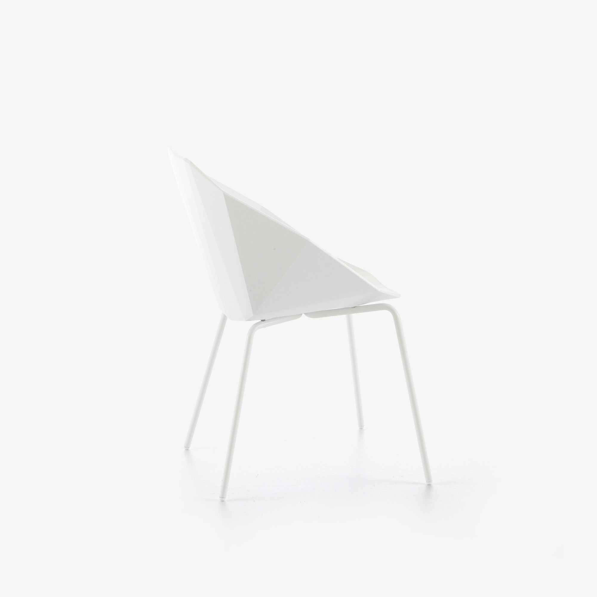 Image Chaise / bridge blanc piétement laqué blanc 4