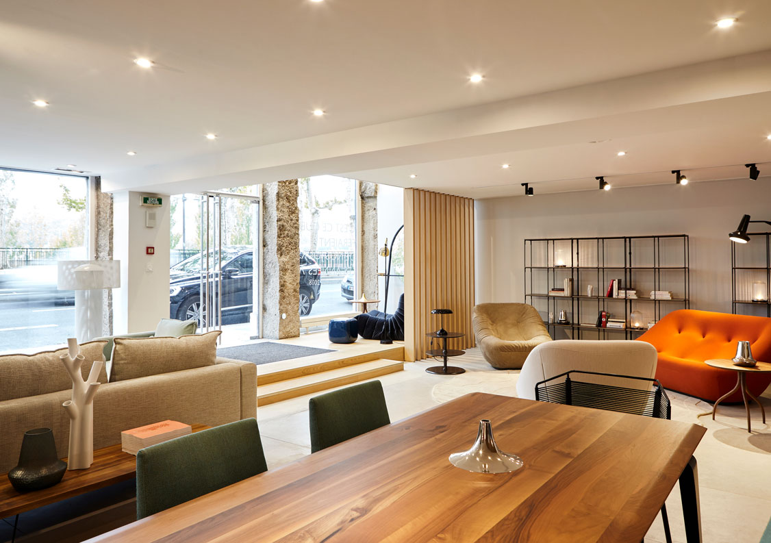 LIGNE ROSET