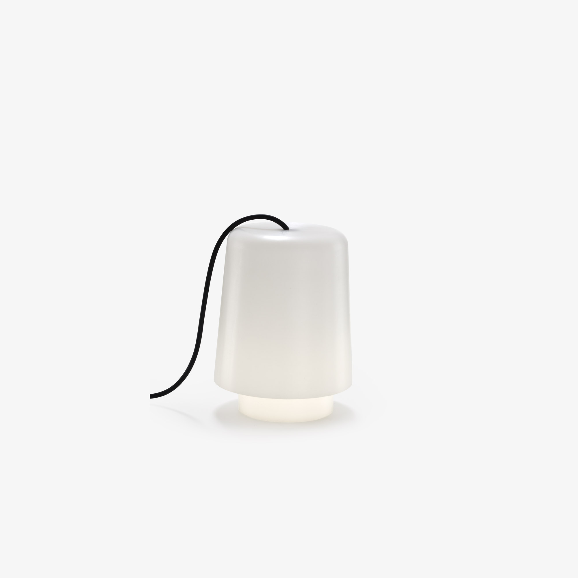 Image SUSPENDED / PORTABLE LIGHT / TABLE LAMP INDOOR / OUTDOOR 