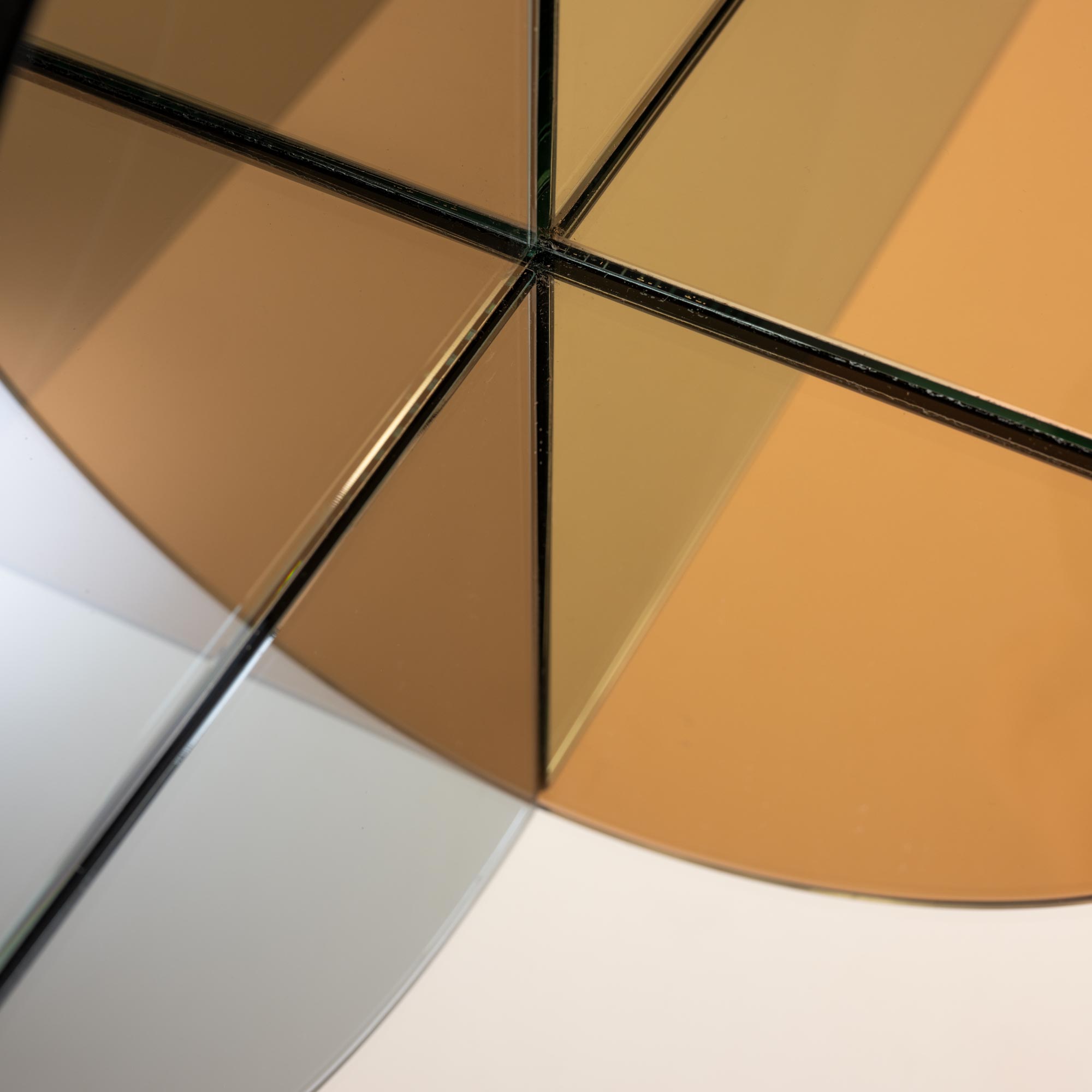 Image Mirror   3