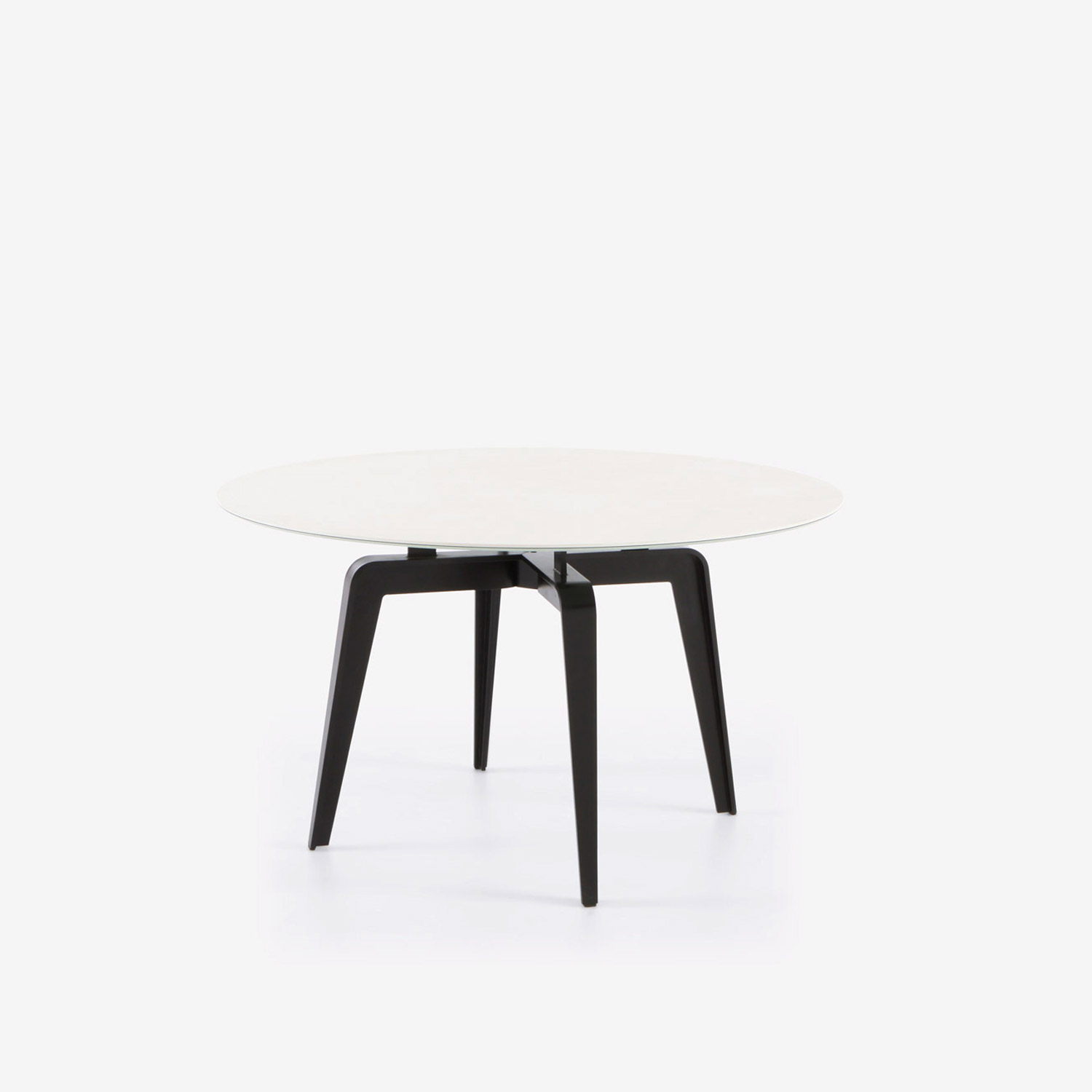 Image Round dining table black lacquered base  2