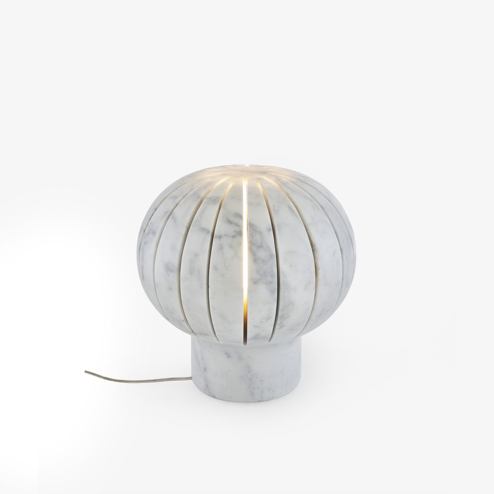 Image TABLE LAMP  