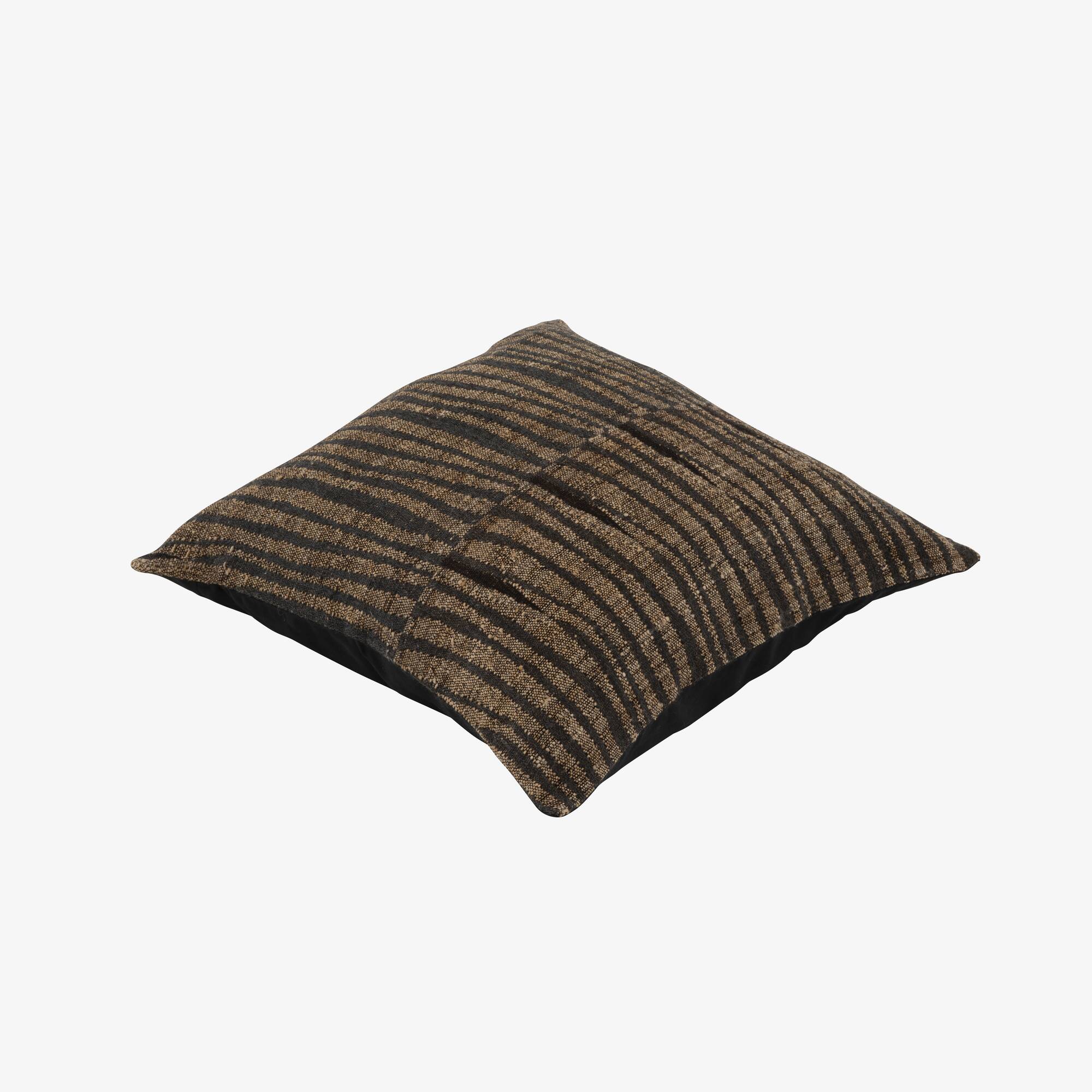 Image Cushion square brown 1
