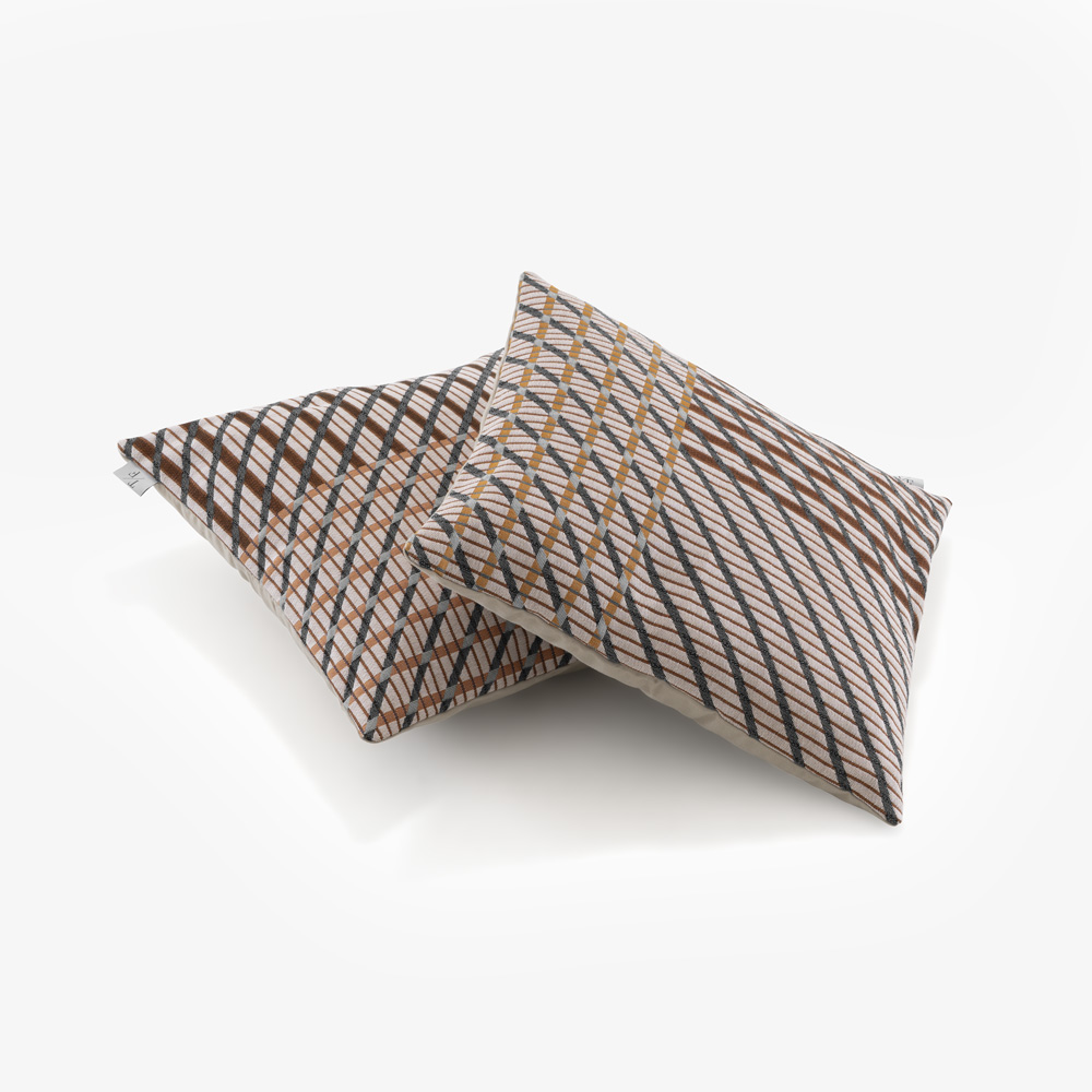 Image Cushion n2 (with 2 motifs)  3