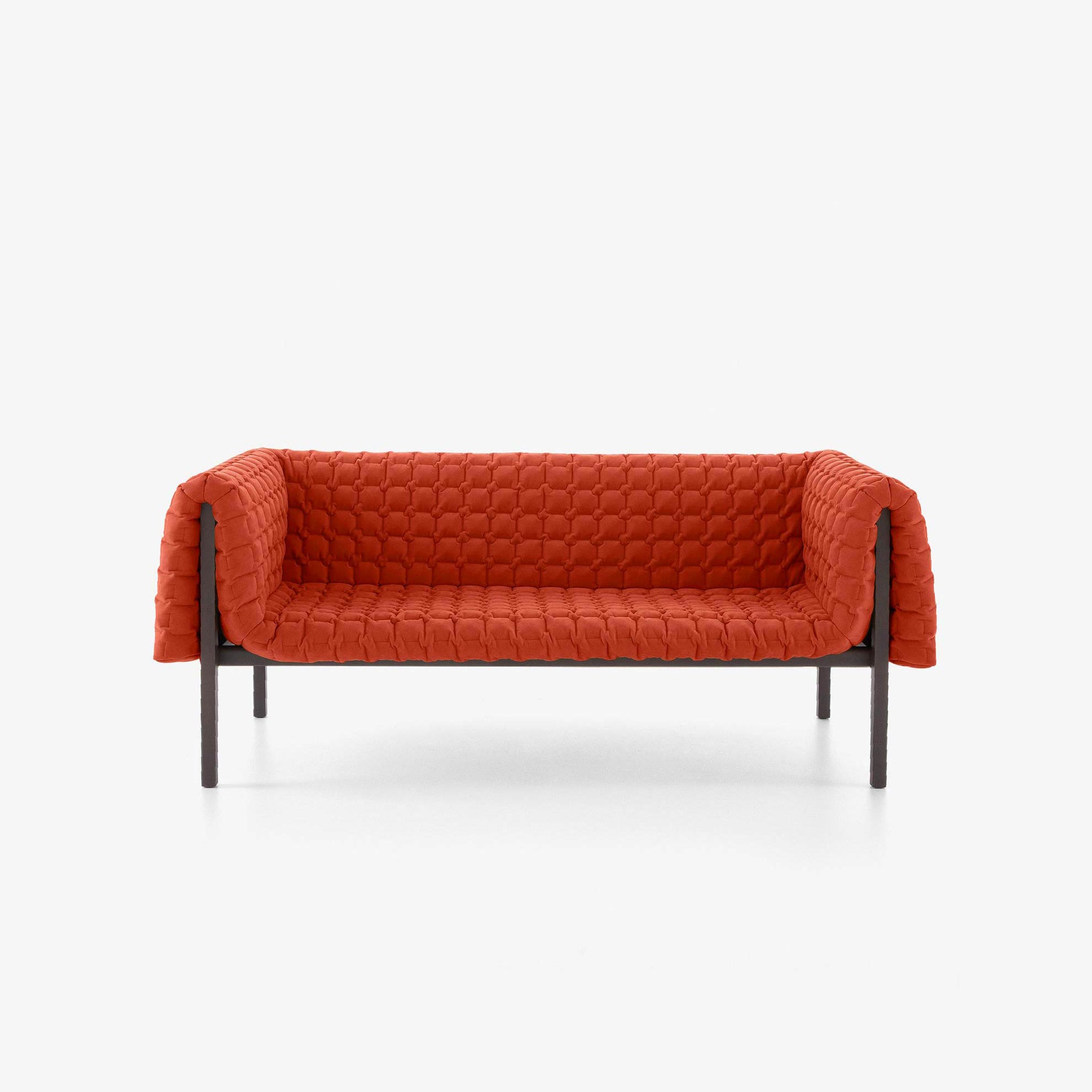 Image LARGE SETTEE  