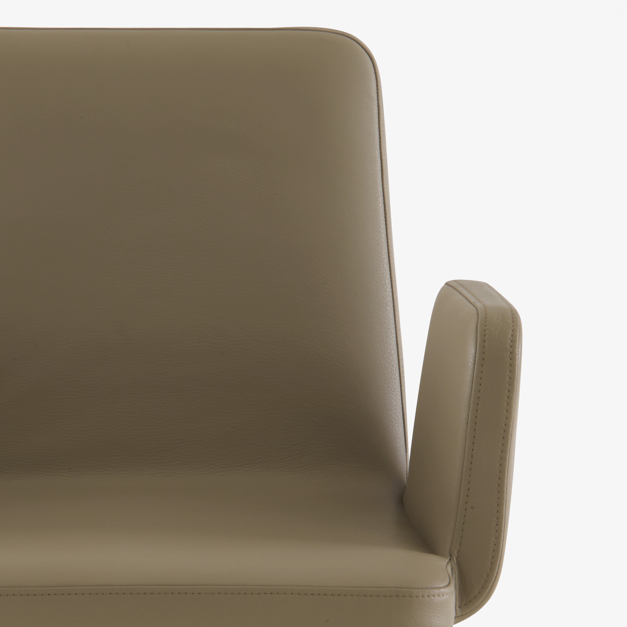 Image Chair with arms central pedestal 5