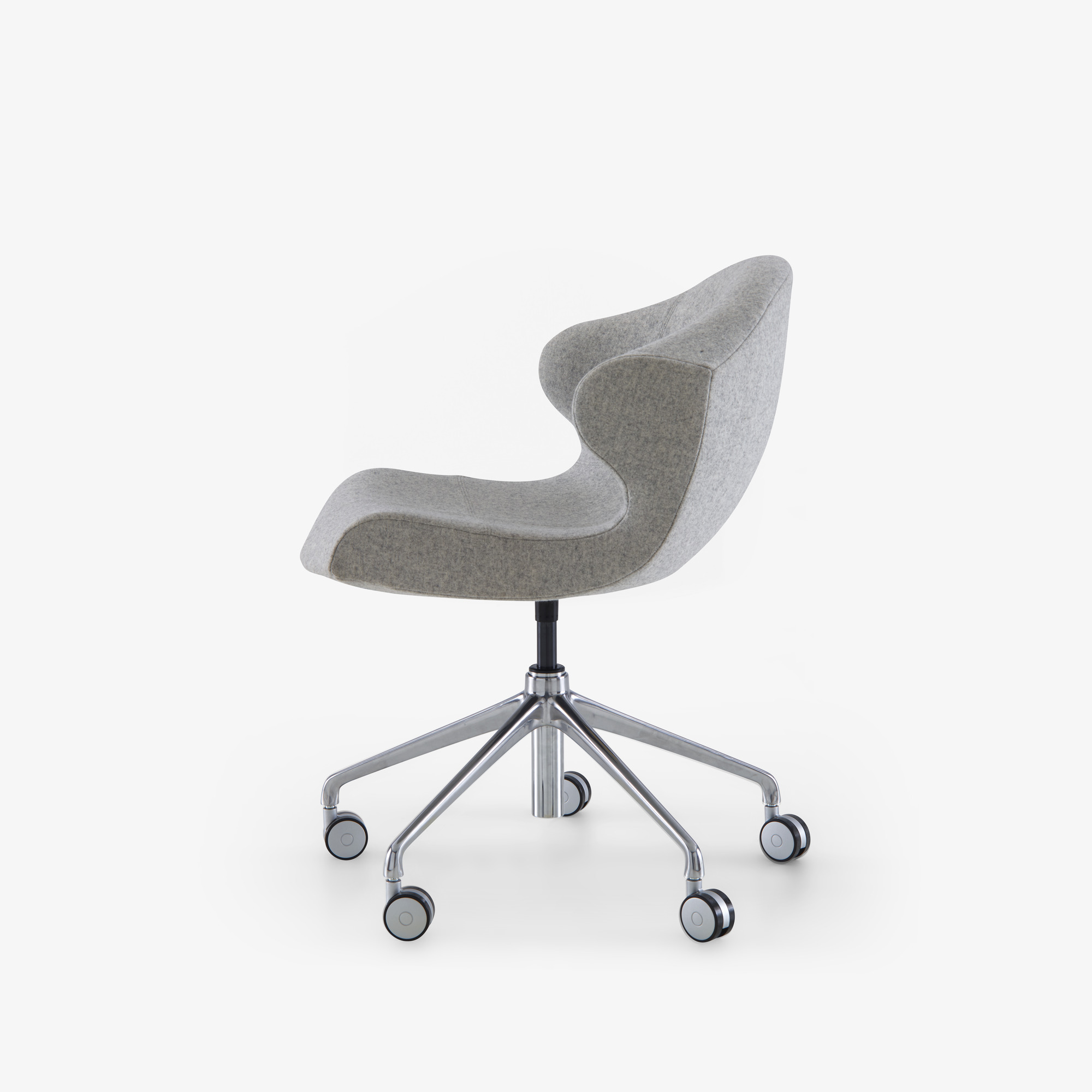 Image Alster chair with arms aluminum base on casters 3