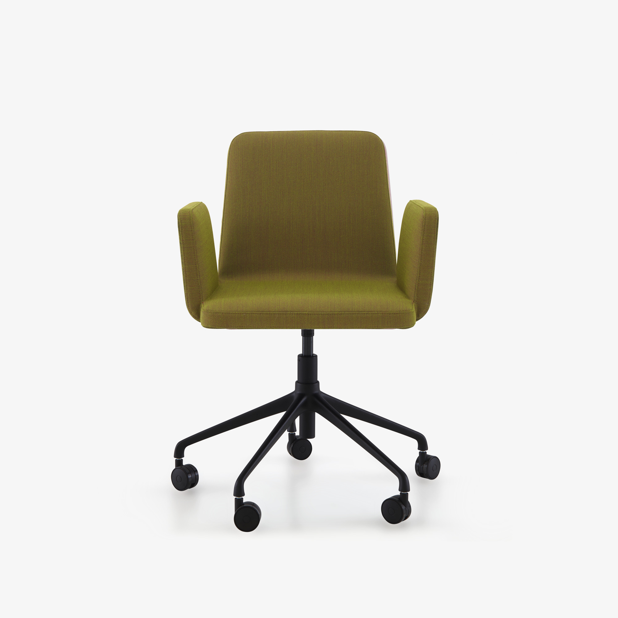 Image CHAIR WITH ARMS ON CASTORS