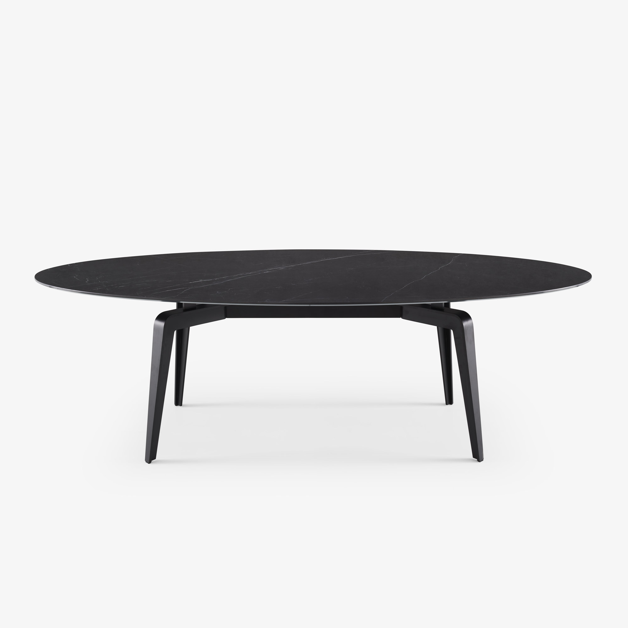 Image Oval dining table black lacquered base  1