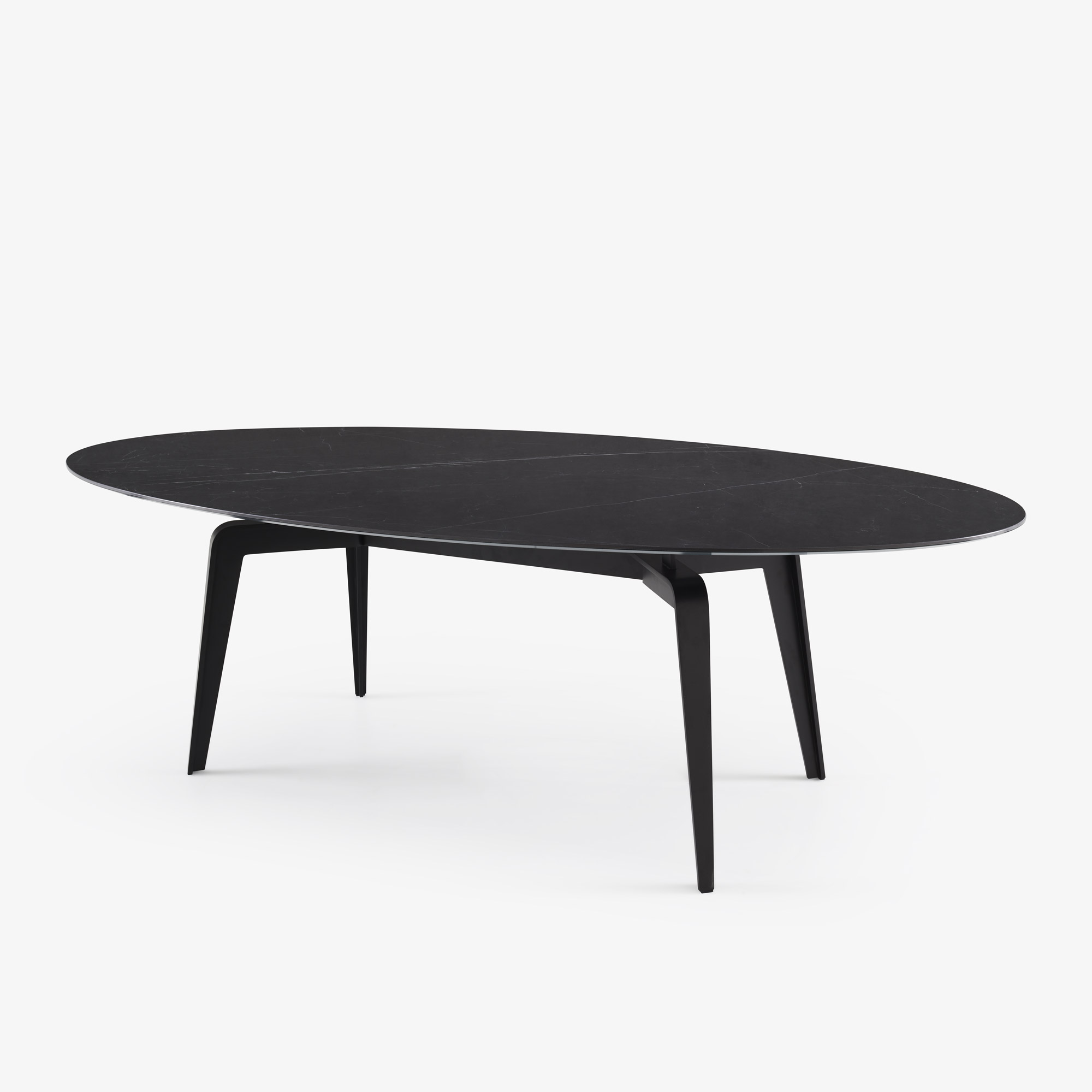 Image Oval dining table black lacquered base  2