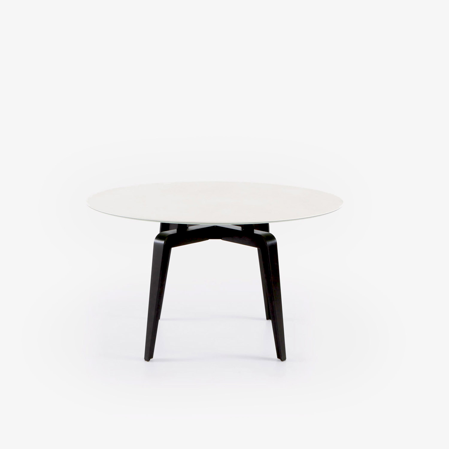 Image Round dining table black lacquered base  1