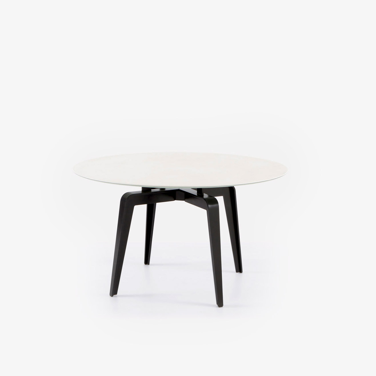 Image Round dining table black lacquered base  4