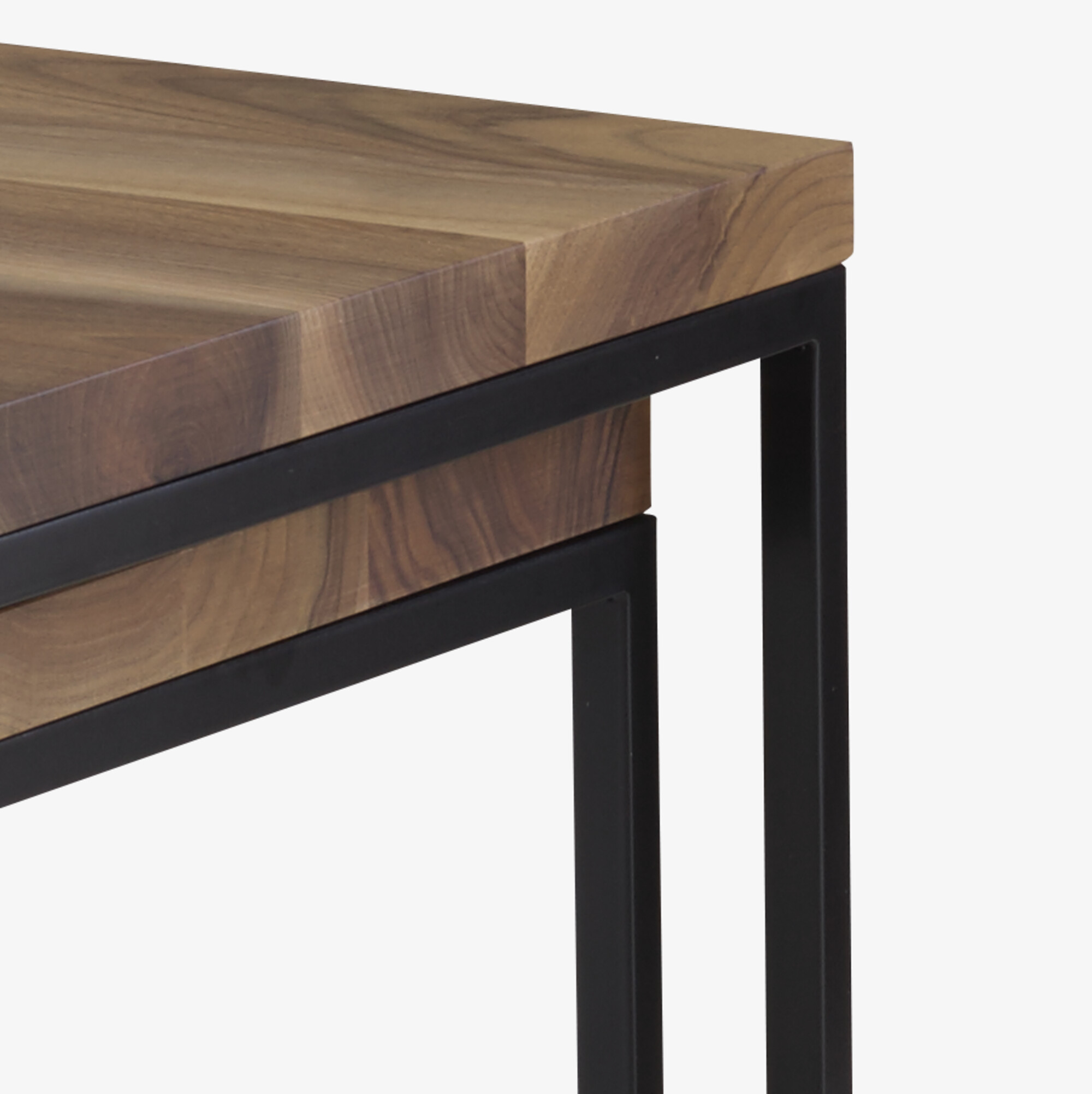 Image Low table 4