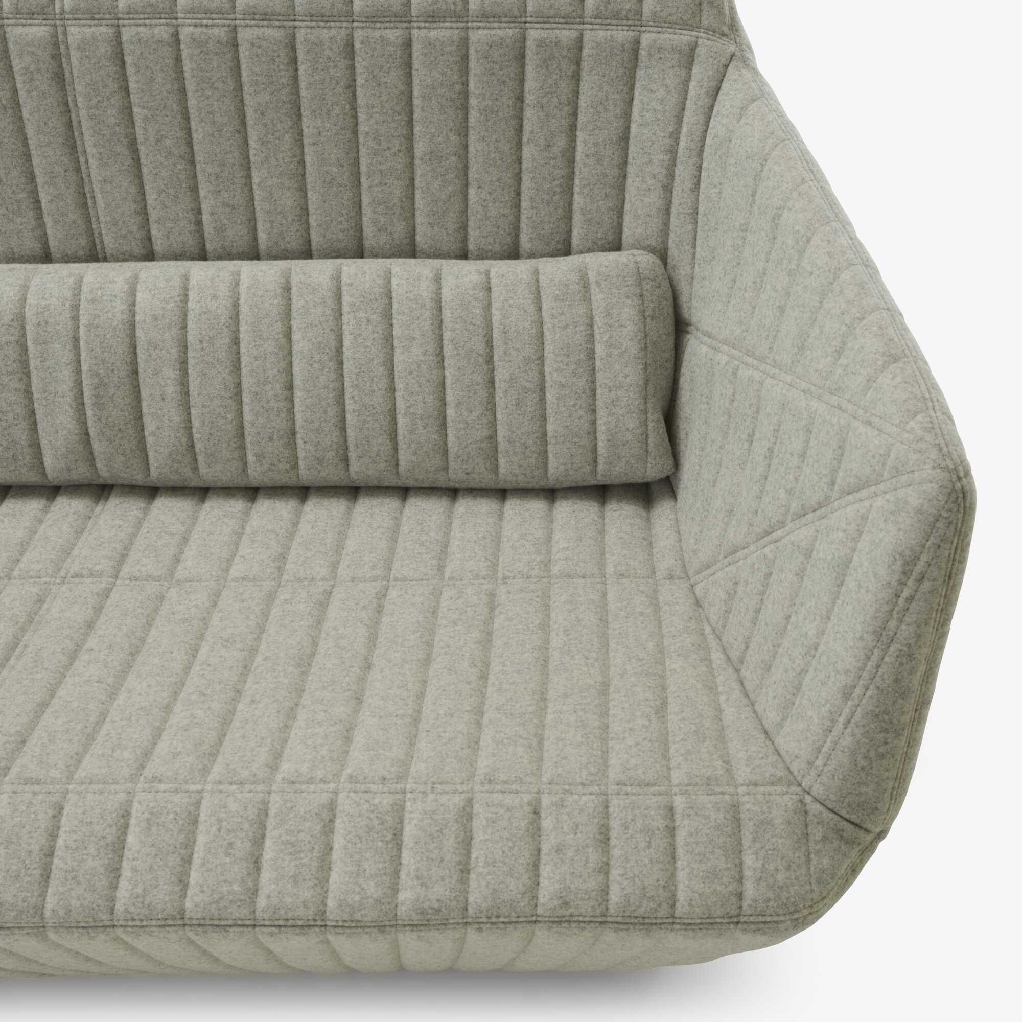 Image Medium sofa   7