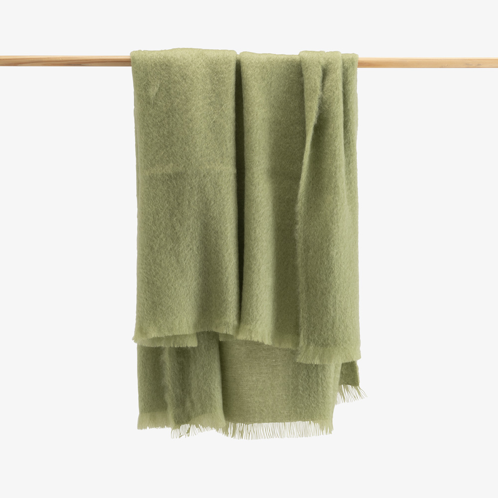 Image THROW VERT OLIVE 