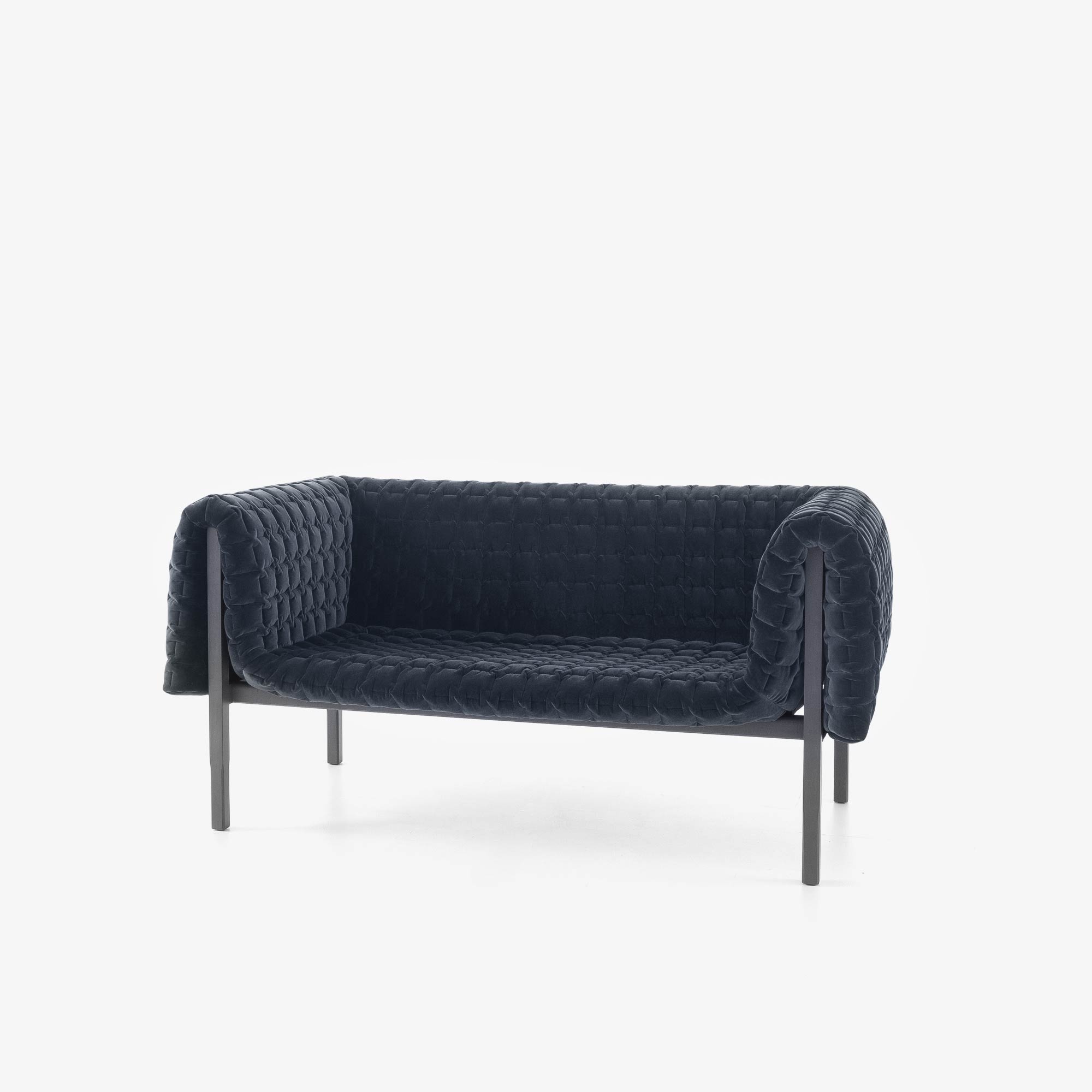 Image Medium sofa   3