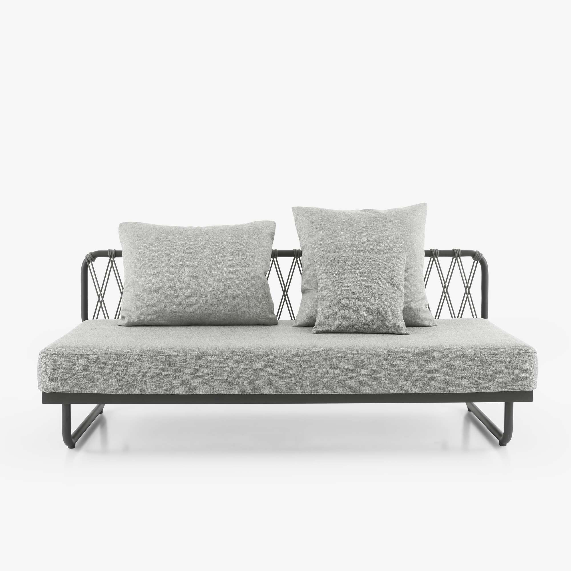 Image SETTEE WITH PROTECTIVE COVER 