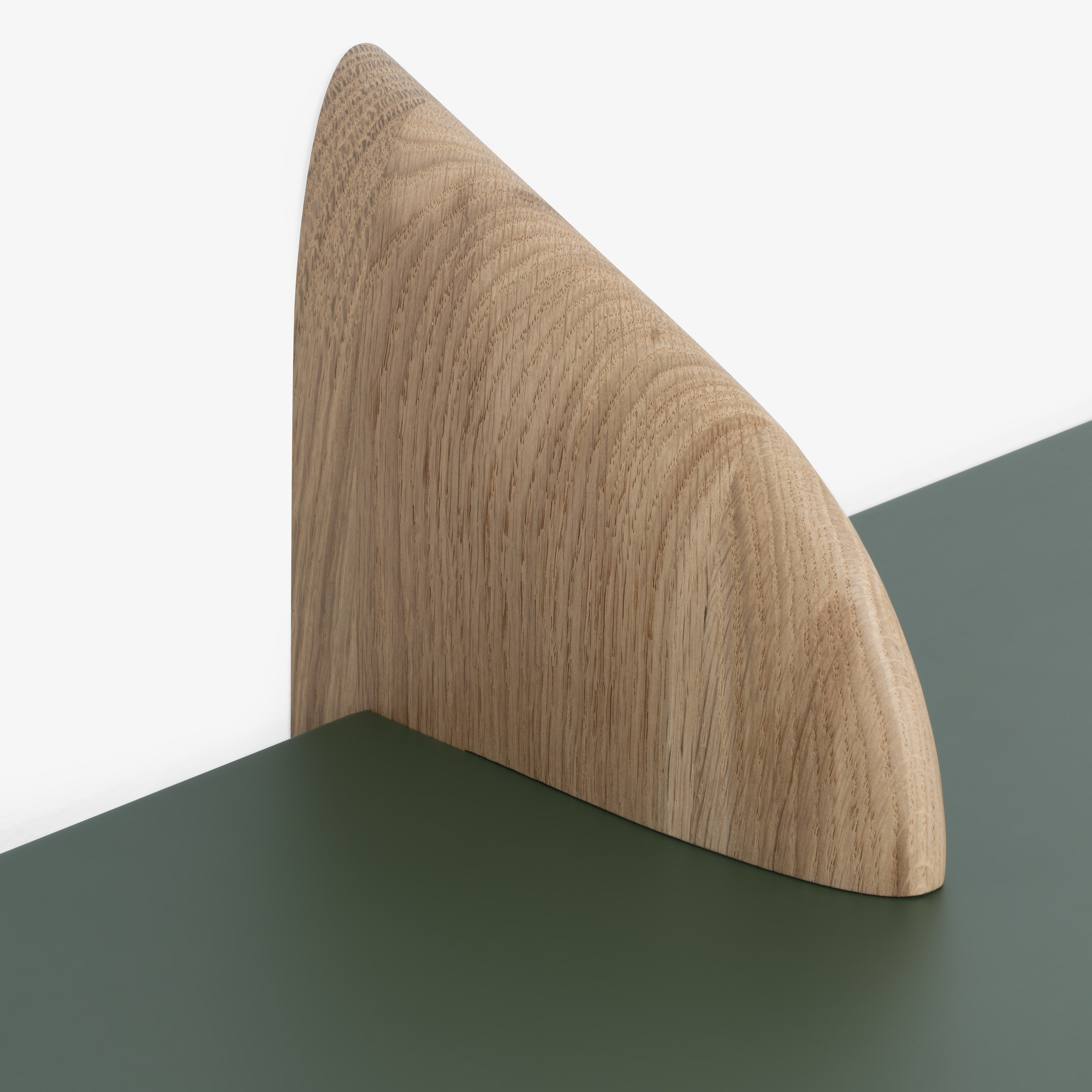 Shelving units Intervalle Wall shelf withened oak / green lacquered medium Ligne Roset