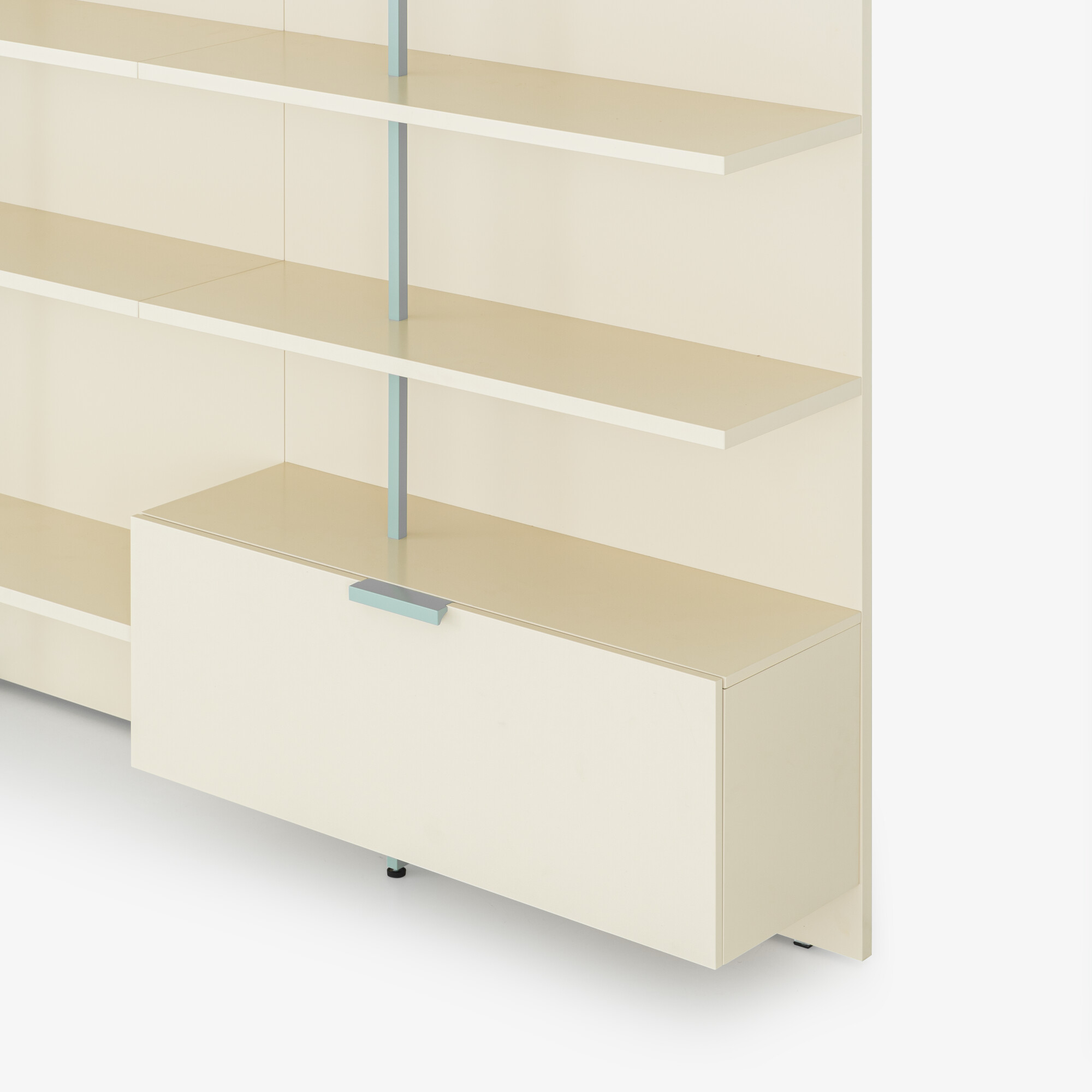 Image Wall panel with low chest  5