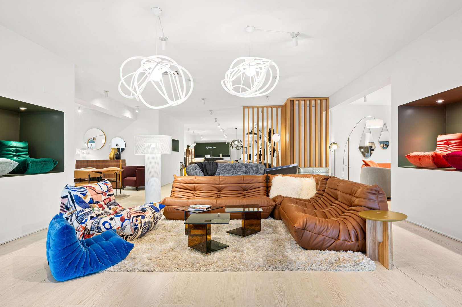 Modern furniture Store in Los Angeles - LIGNE ROSET LOS ANGELES
