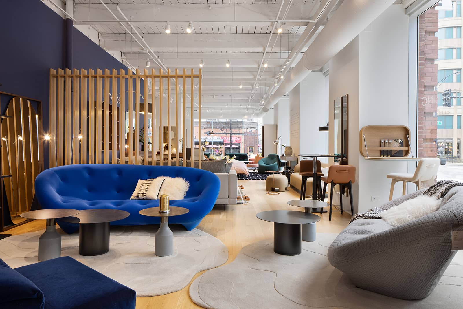 Modern furniture Store in CHICAGO - LIGNE ROSET CHICAGO - Ligne Roset